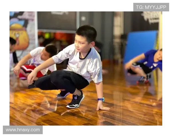 上海街舞队与广州街舞队赛后战术分析与复盘探讨